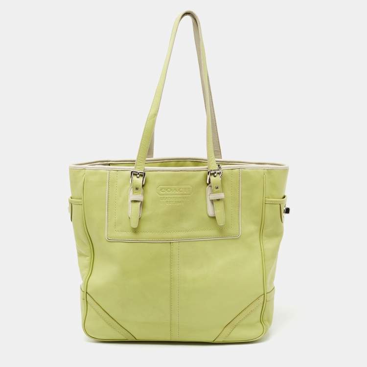 Pre Owned Coach Light Green Leather East West Gallery Tote
