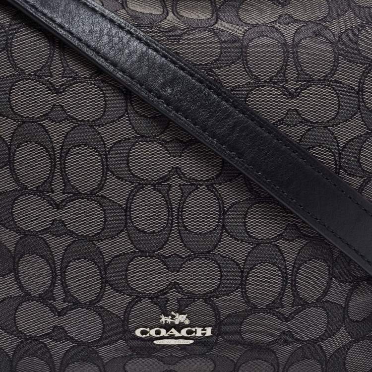 Pre Owned Coach Grey Signature Jacquard Canvas Dufflette Tote