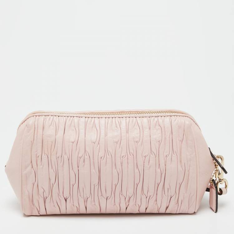 Pre Owned Coach Pink Gathered Leather Wristlet Clutch