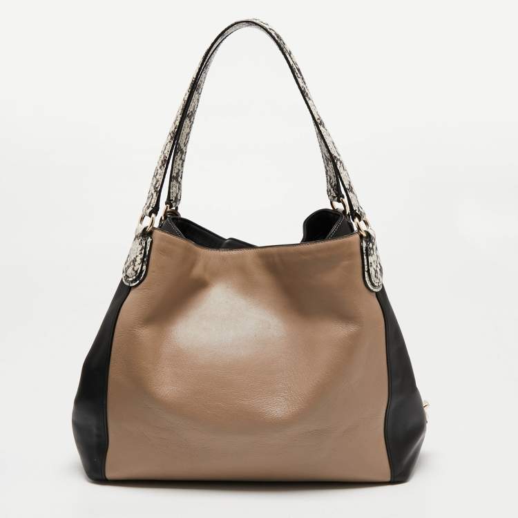Pre Owned Coach Black/Beige Leather Carriage Edie Shoulder Bag
