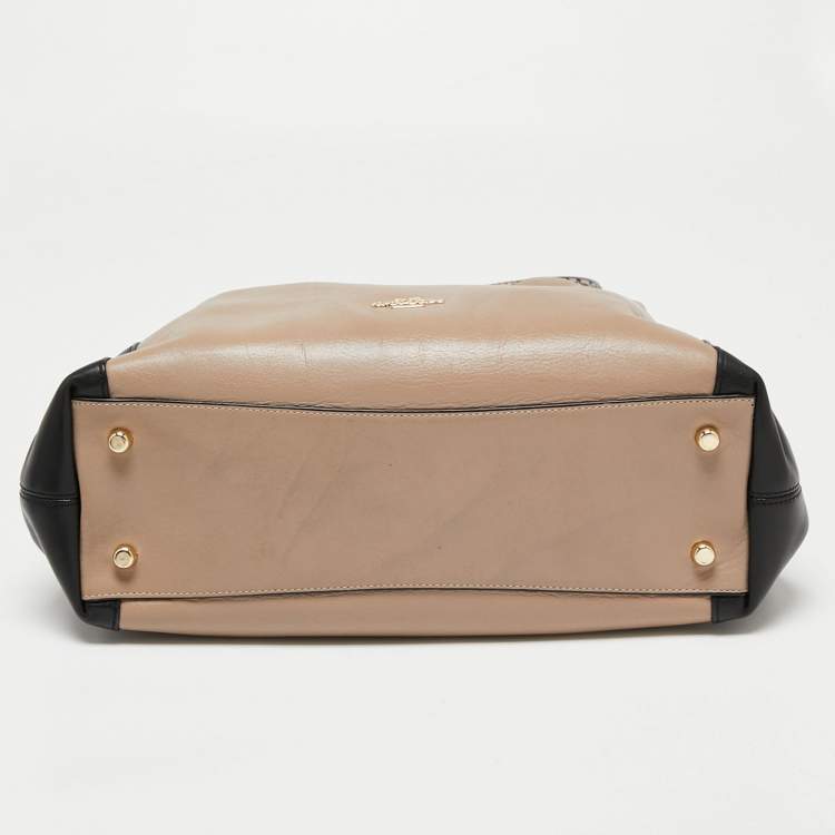 Pre Owned Coach Black/Beige Leather Carriage Edie Shoulder Bag