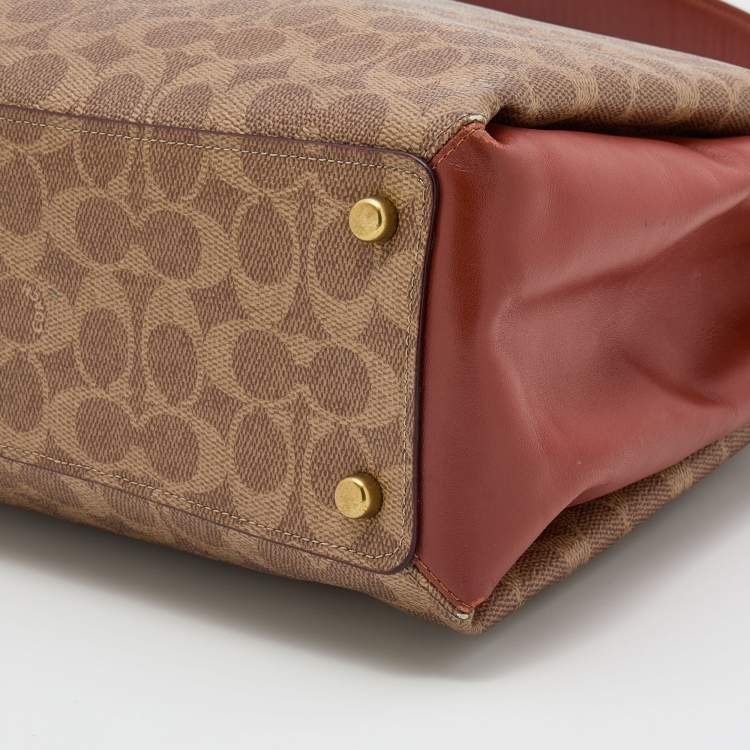 Pre Owned Coach Burnt Orange/Beige Coated Canvas and Leather Shay Shoulder Bag