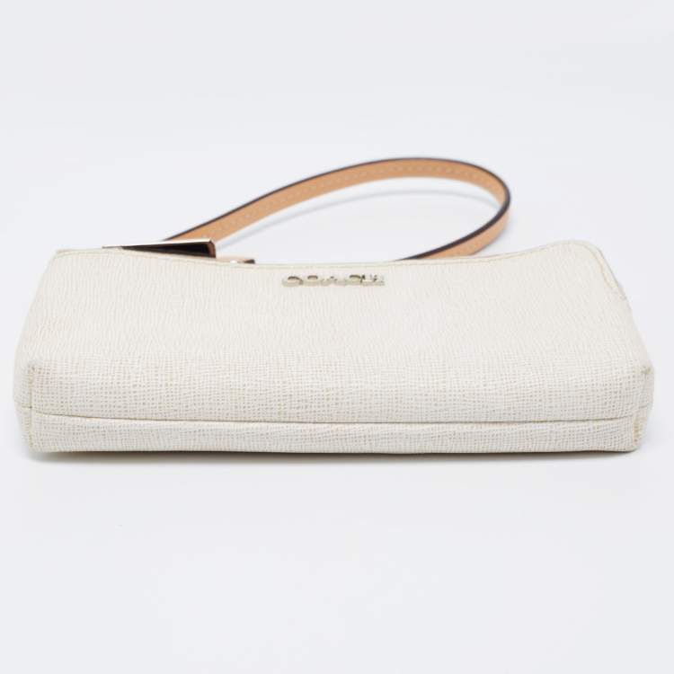 Pre Owned Coach White/Beige Leather Wristlet