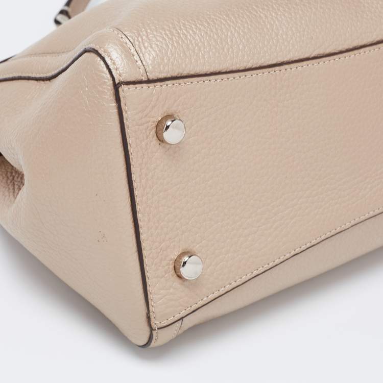 مملوكة مسبقًا Coach Metallic Beige Leather Mini Brooke Carryall Chain Satchel
