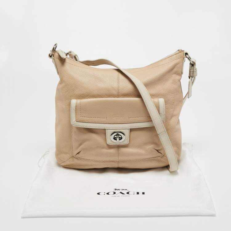 Pre Owned Coach Light Beige/White Leather Penelope Hobo