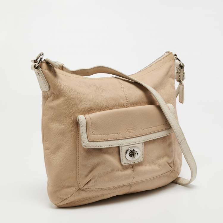 Pre Owned Coach Light Beige/White Leather Penelope Hobo