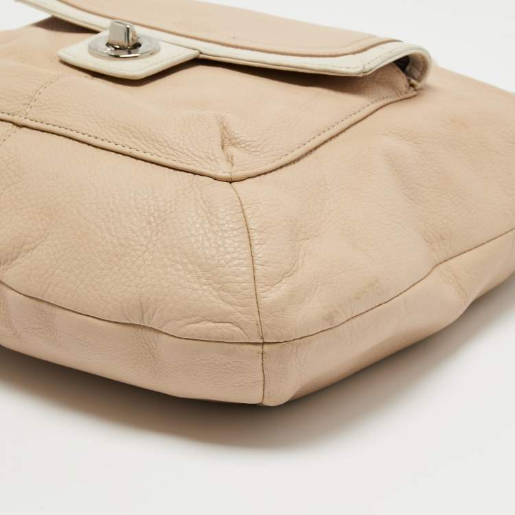 Pre Owned Coach Light Beige/White Leather Penelope Hobo