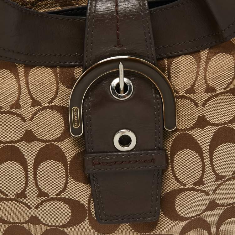 Pre Owned Coach Beige/Brown Signature Canvas and Leather Soho Lynn Hobo