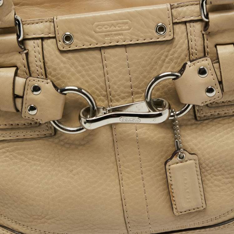 Pre Owned Coach Beige Grained Leather Hampton Tote