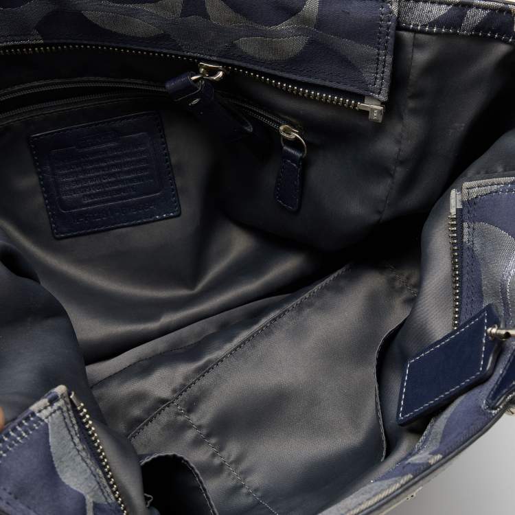 Pre Owned Coach Navy Blue Signature Canvas and Leather Tote