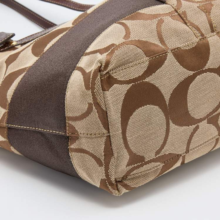 مملوكة مسبقًا Coach Beige/Brown Signature Canvas and Fabric Tote 