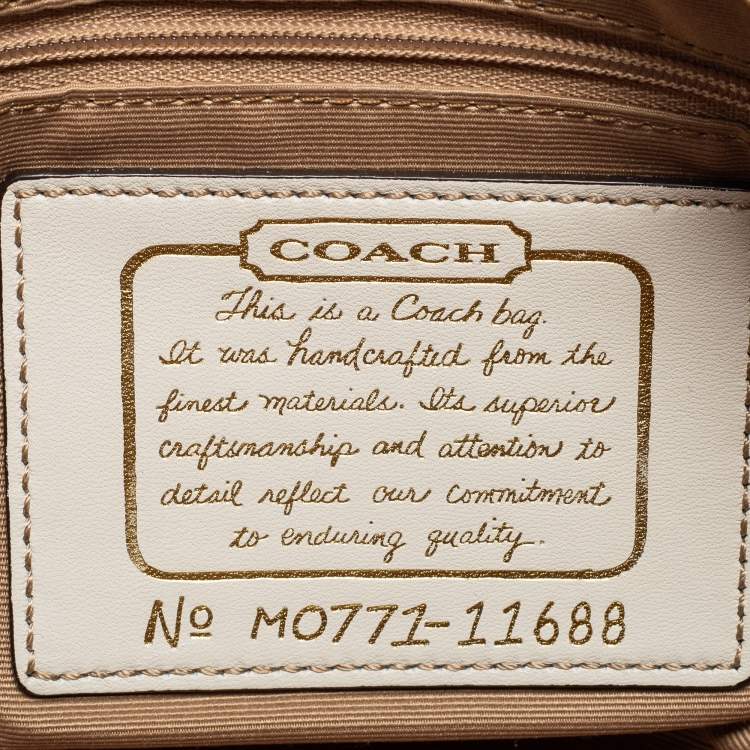 مملوكة مسبقًا Coach Brown/Beige Signature Canvas Front Pocket Baguette Bag