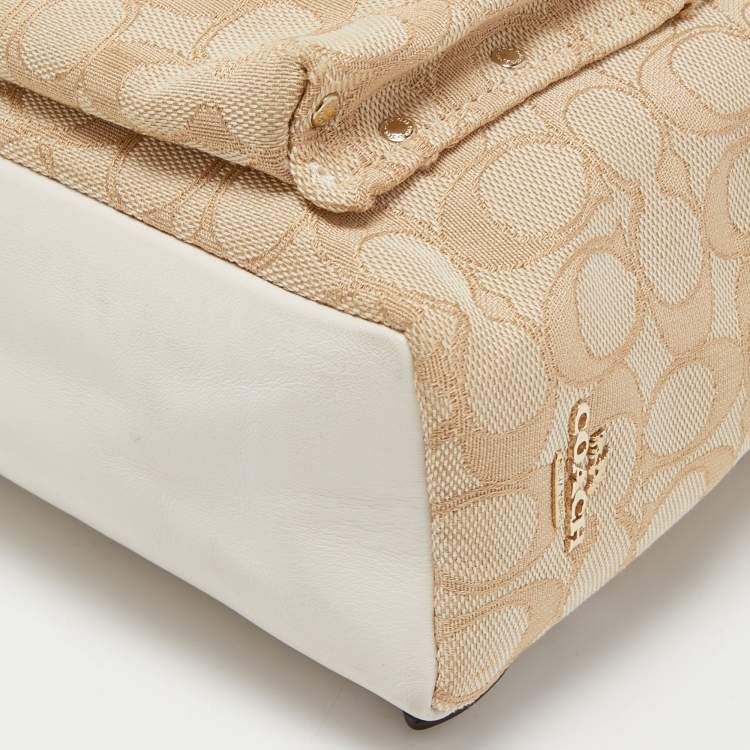 Pre Owned Coach Beige/Cream Signature Canvas and Leather Backpack