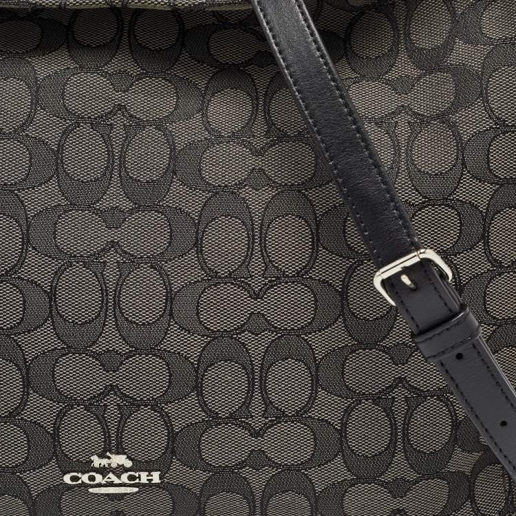 Pre Owned Coach Black Signature Canvas and Leather Celeste Hobo