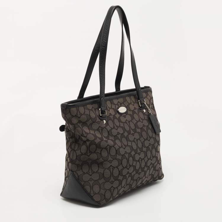 Pre Owned Coach Black Signature Canvas an Leather Top Zip Tote
