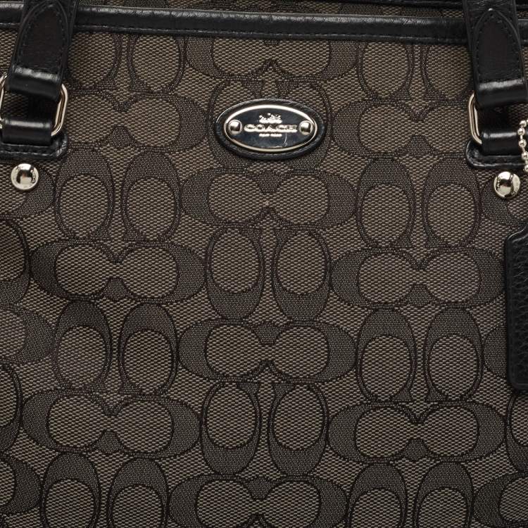 Pre Owned Coach Black Signature Canvas an Leather Top Zip Tote