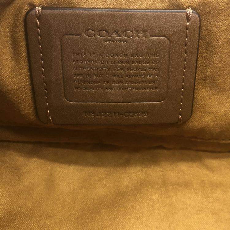 Pre Owned Coach Maroon/Pink Leather Kay Vanity Bag
