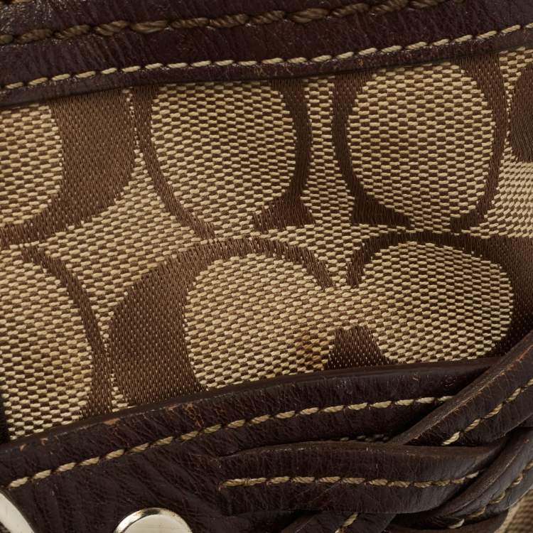 Pre Owned Coach Beige/Brown Signature Canvas and Leather Tote