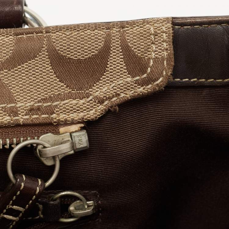 Pre Owned Coach Beige/Brown Signature Canvas and Leather Tote