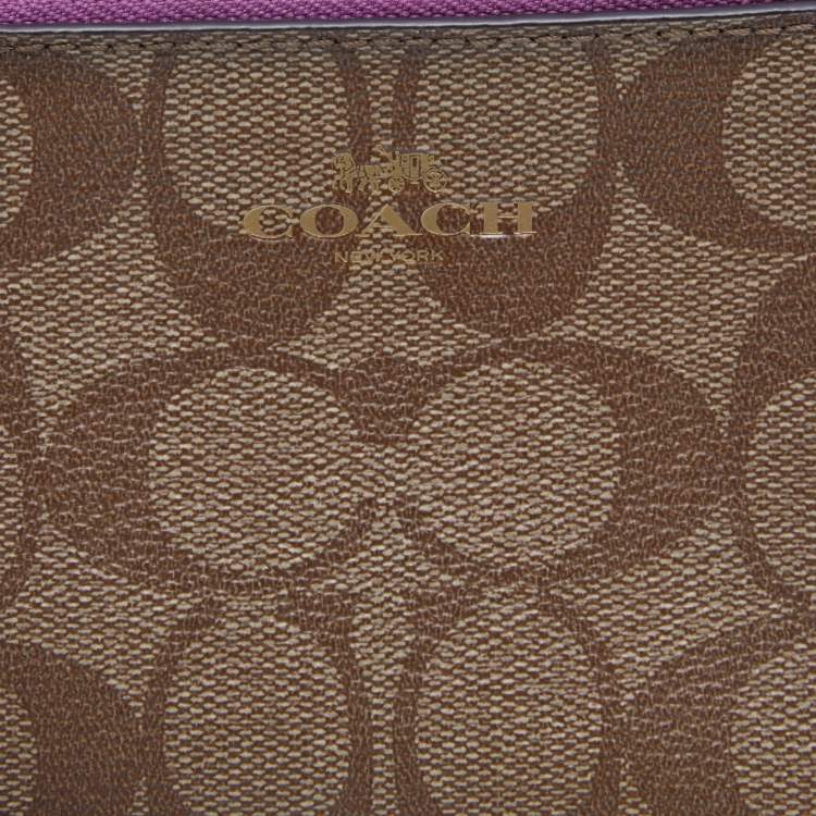 مملوكة مسبقًا Coach Beige Signature Coated Canvas and Leather Double Zip Wristlet Pouch