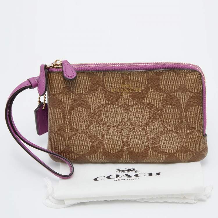 مملوكة مسبقًا Coach Beige Signature Coated Canvas and Leather Double Zip Wristlet Pouch