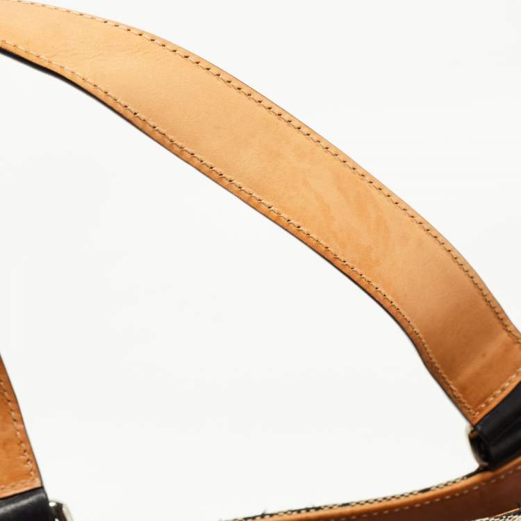 مملوكة مسبقًا Coach Black Signature Canvas and Leather Buckle Tote