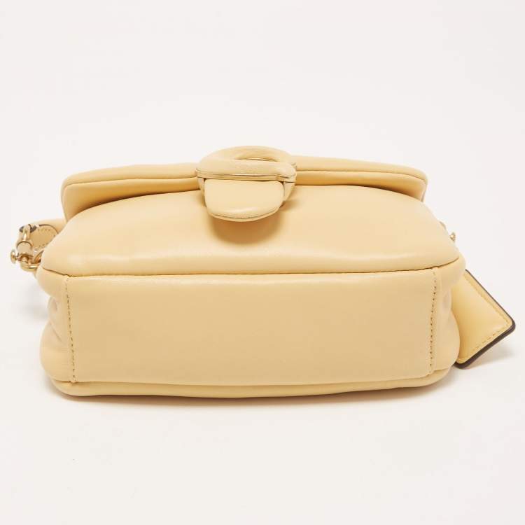 Pre Owned Coach Beige Leather Tabby Pillow 18 Shoulder Bag