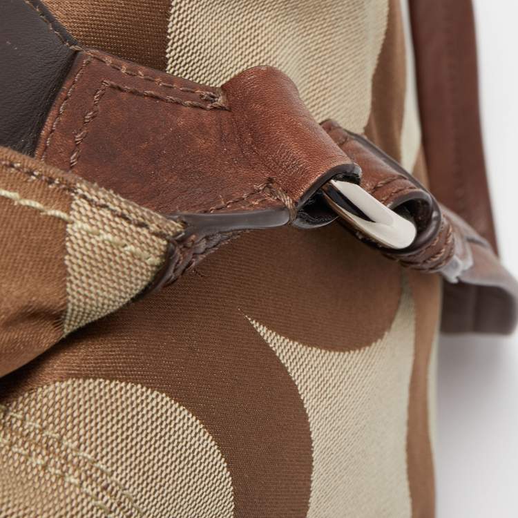 Pre Owned Coach Brown/Beige Signature Canvas and Leather Shoulder Bag