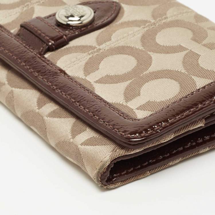 Pre Owned Coach Beige/Brown Signature Canvas and Patent Leather Flap Continental Wallet