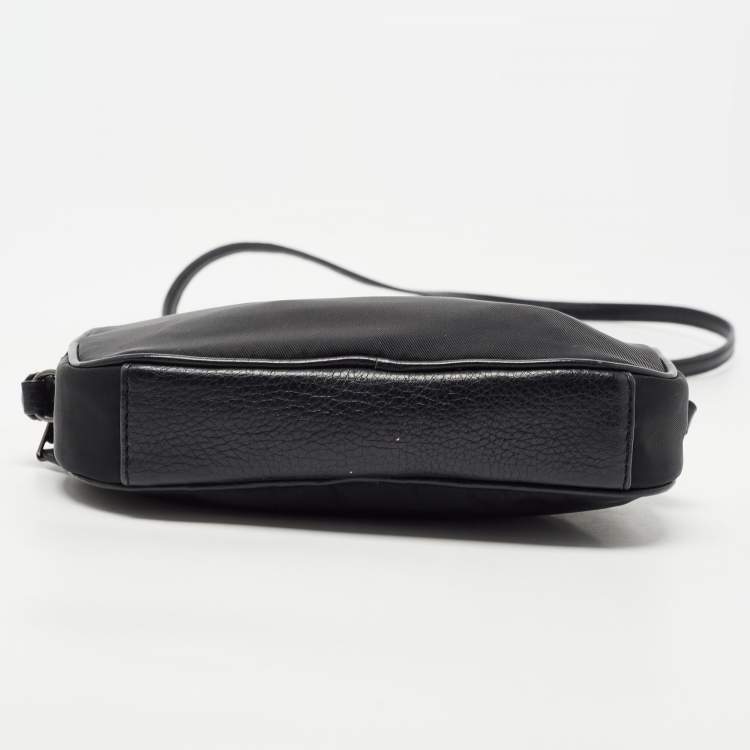 Pre Owned Coach Black Leather Sadie Camera Crossbody Bag