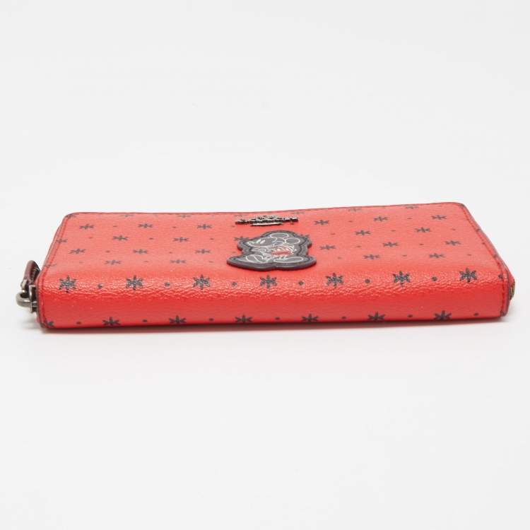 Pre Owned Coach Red/Black Prairie Bandana Print Leather Mickey Mouse Accordion Wallet 