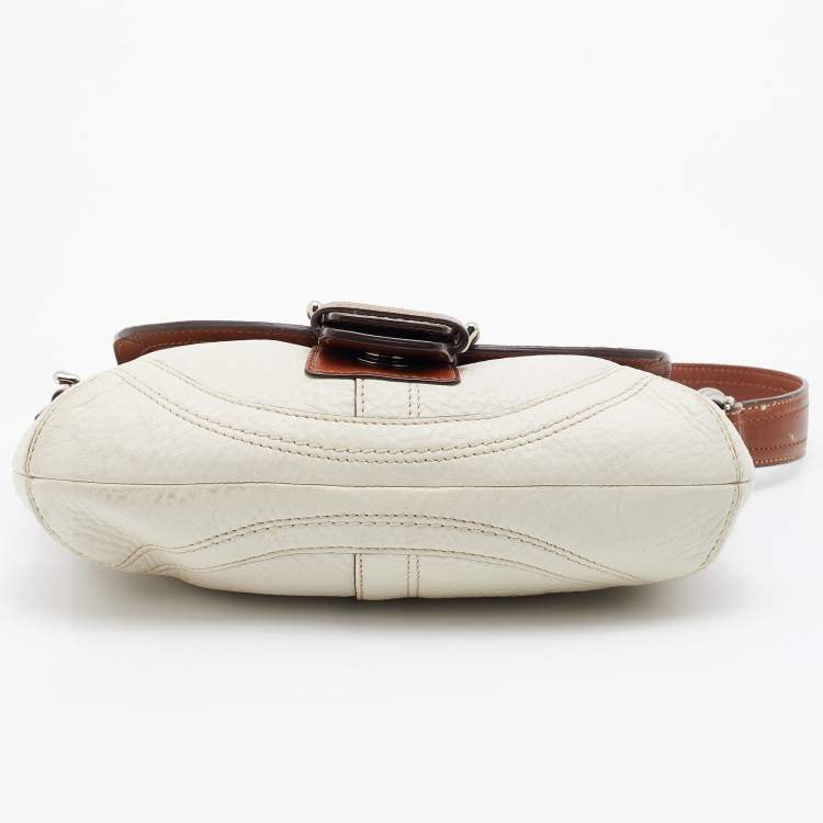 Pre Owned Coach Off White/Brown Leather Soho Baguette Bag