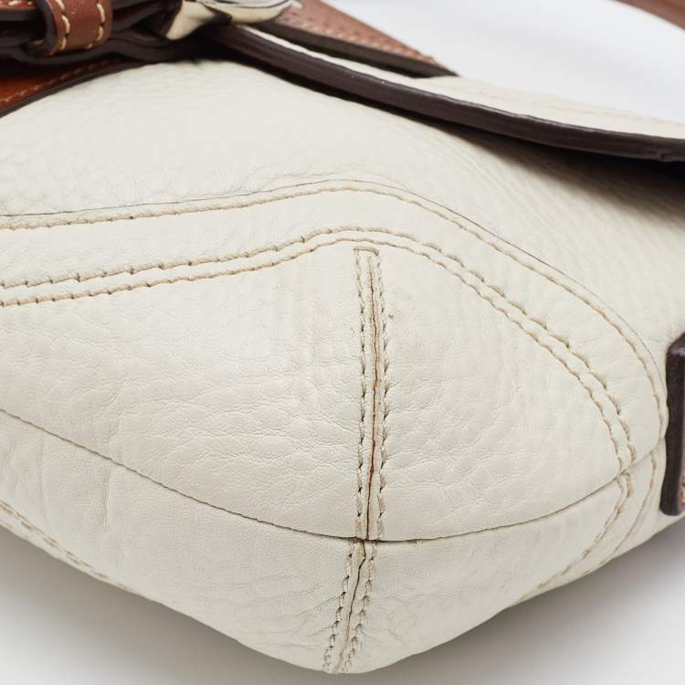 Pre Owned Coach Off White/Brown Leather Soho Baguette Bag