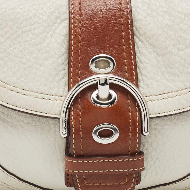 Pre Owned Coach Off White/Brown Leather Soho Baguette Bag