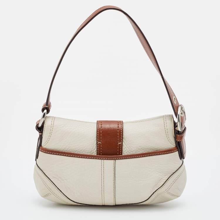 Pre Owned Coach Off White/Brown Leather Soho Baguette Bag