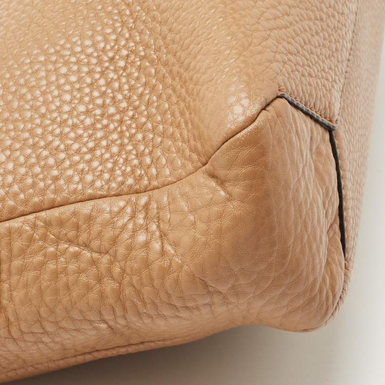 Pre Owned Coach Tan Leather Zip Crossbody Bag