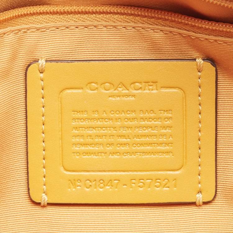 مملوكة مسبقًا Coach Mustard Yellow Leather Mini Bennett Satchel