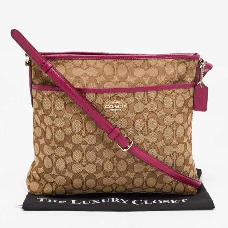 Pre Owned Coach Purple/Beige Signature Canvas and Leather File Messenger Bag