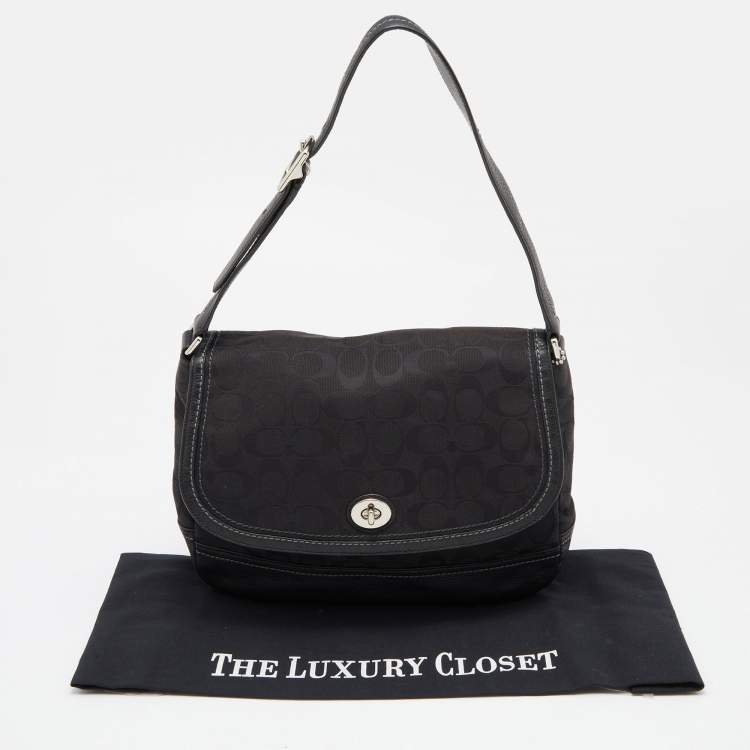 Pre Owned Coach Black Signature Canvas and Leather Park Hobo 