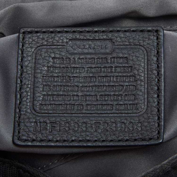 Pre Owned Coach Black Signature Canvas and Leather Park Hobo 