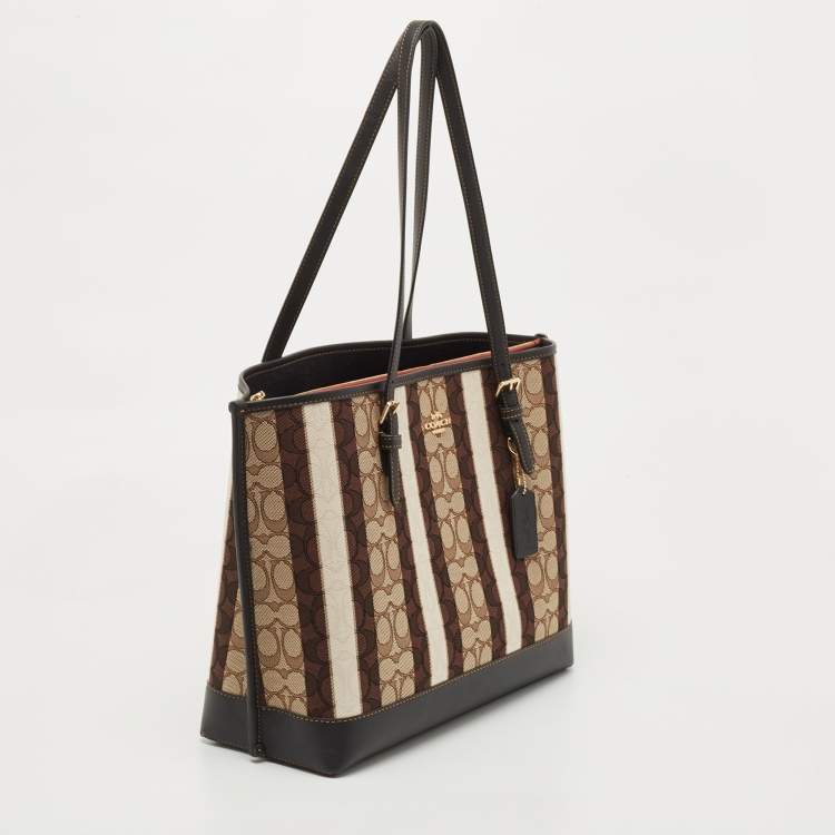 مملوكة مسبقًا Coach Chalk Signature Coated Canvas and Leather Mollie Tote Bag