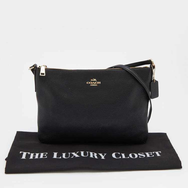 مملوكة مسبقًا Coach Black Leather Zip Crossbody Bag