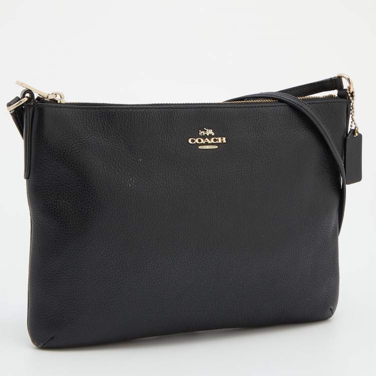 مملوكة مسبقًا Coach Black Leather Zip Crossbody Bag