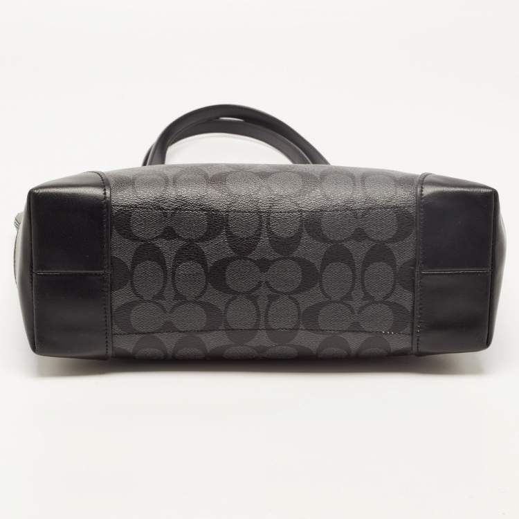 Pre Owned Coach Black/Grey Signature Coated Canvas City Zip Tote