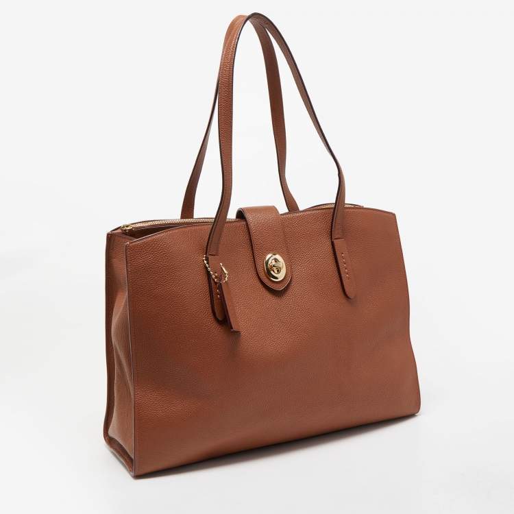 مملوكة مسبقًا Coach Brown Leather Turnlock Charlie Carryall Tote
