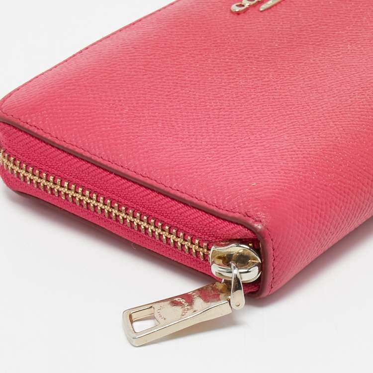 Pre Owned Coach Fuchsia Leather Zip Around Continental Wallet