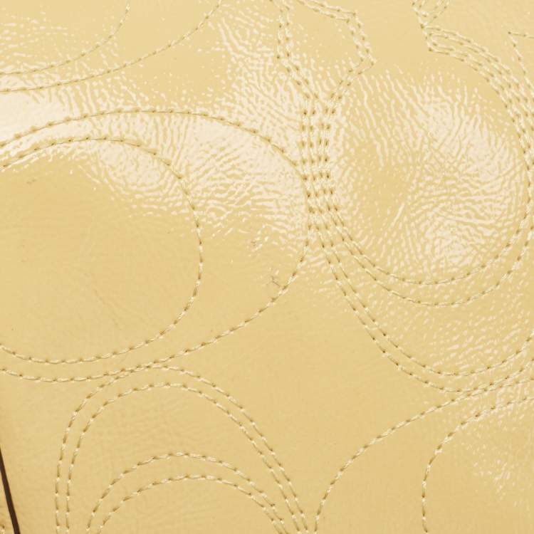 Pre Owned Coach Yellow Op Art Patent Leather Kisslock Tote