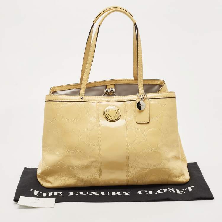 Pre Owned Coach Yellow Op Art Patent Leather Kisslock Tote