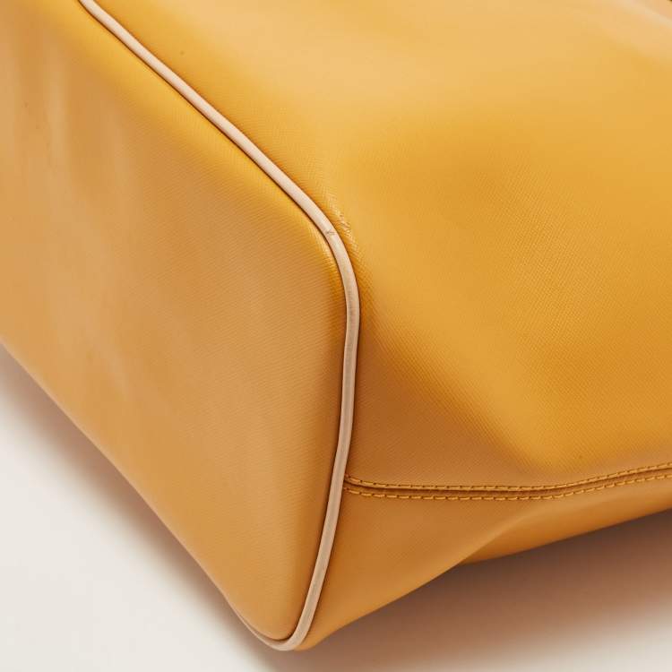 Pre Owned Coach Beige/Custard Yellow Leather Park Metro Shopper Tote