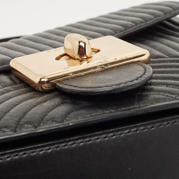 Pre Owned Coach Black Quilted Leather Top Handle Bag 